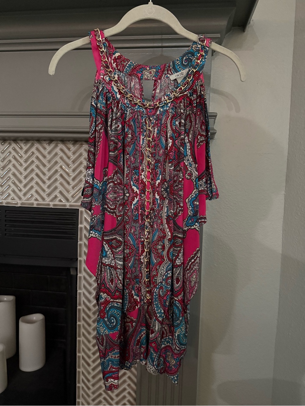 Cache Pink Paisley Cold-Shoulder Top with Chain Trim